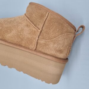 UGG Classic Ultra Mini Plattform Chestnut – Bild 3