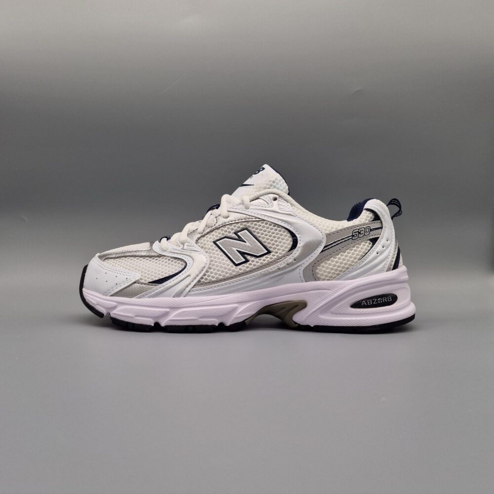 New Balance 530 White Silver Navy