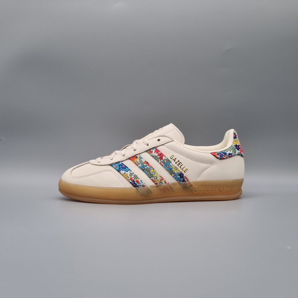 adidas Gazelle Indoor Liberty London Floral Embroidery Stripes (Women's)