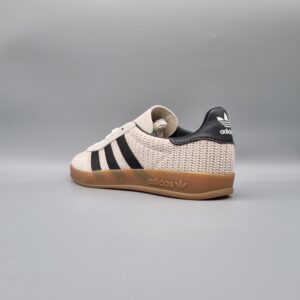 adidas Gazelle Indoor Aluminum Core Black – Bild 4