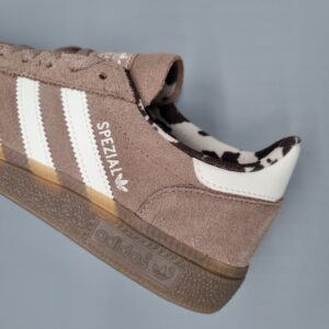 adidas Handball Spezial Cow Print Chalky Brown – Bild 3