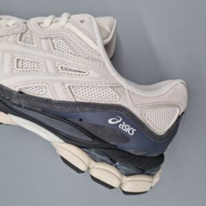 Asics Gel-NYC White Smoke Grey – Bild 3