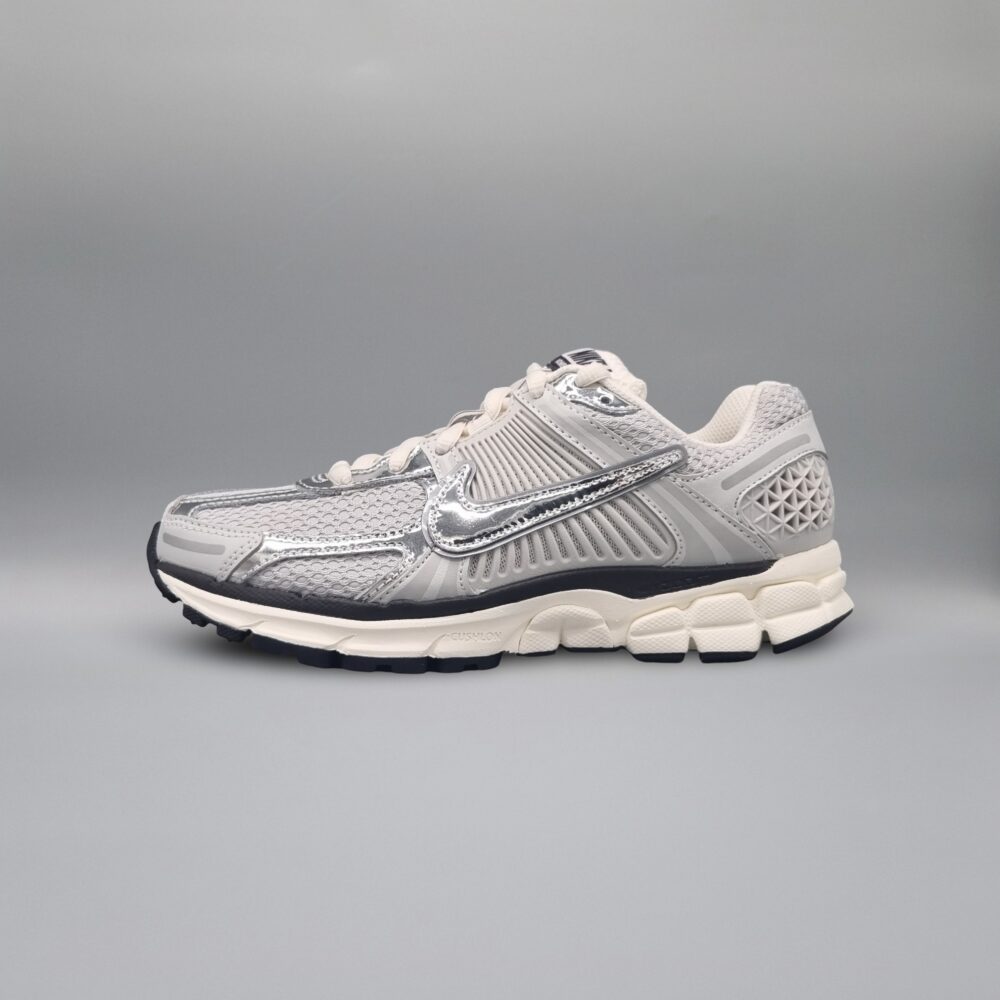 Nike Zoom Vomero 5 Photon Dust Metallic Silver (Womens)