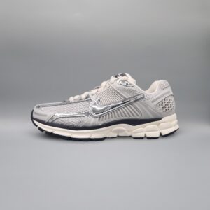 Nike Zoom Vomero 5 Photon Dust Metallic Silver (Womens)