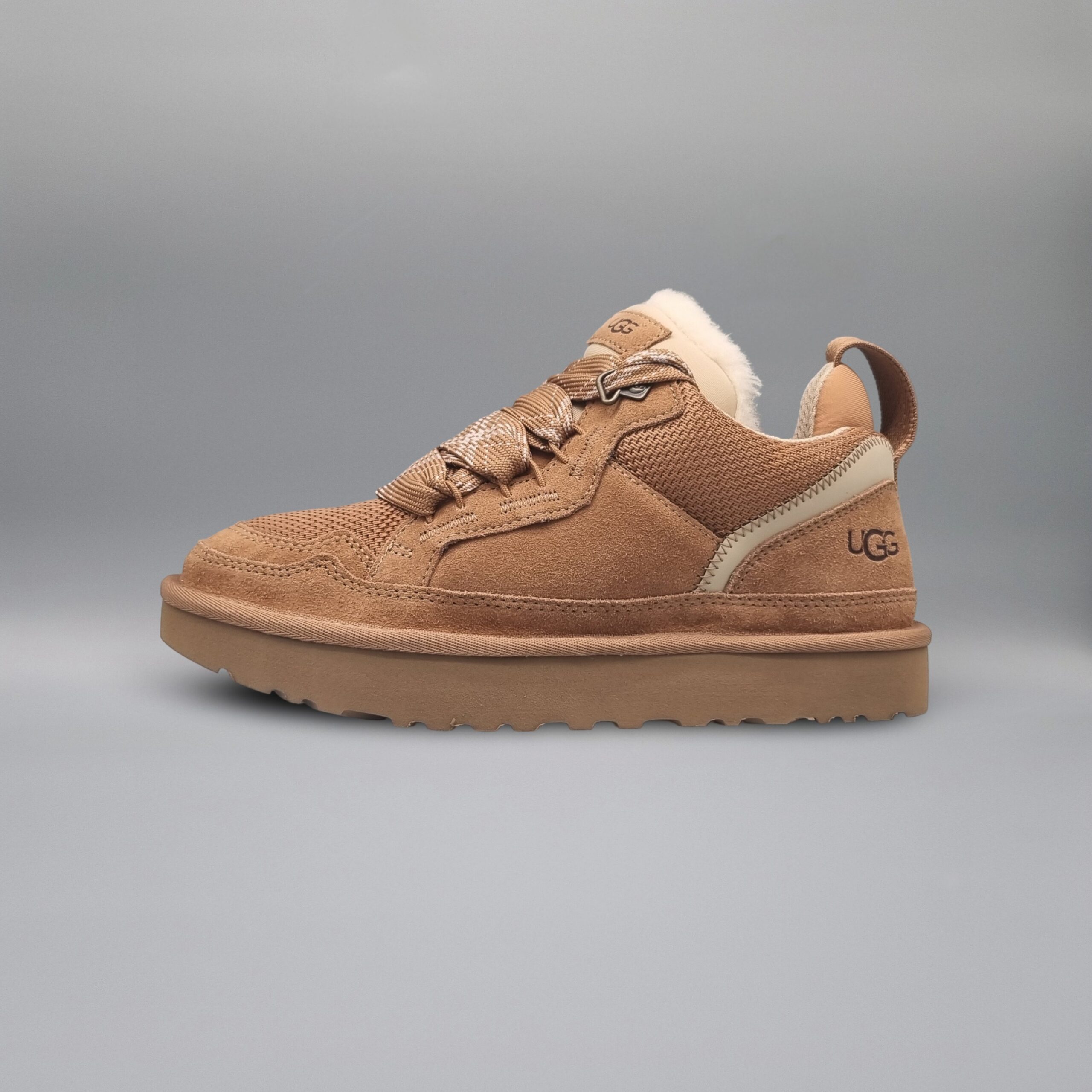 UGG Lowmel Chestnut