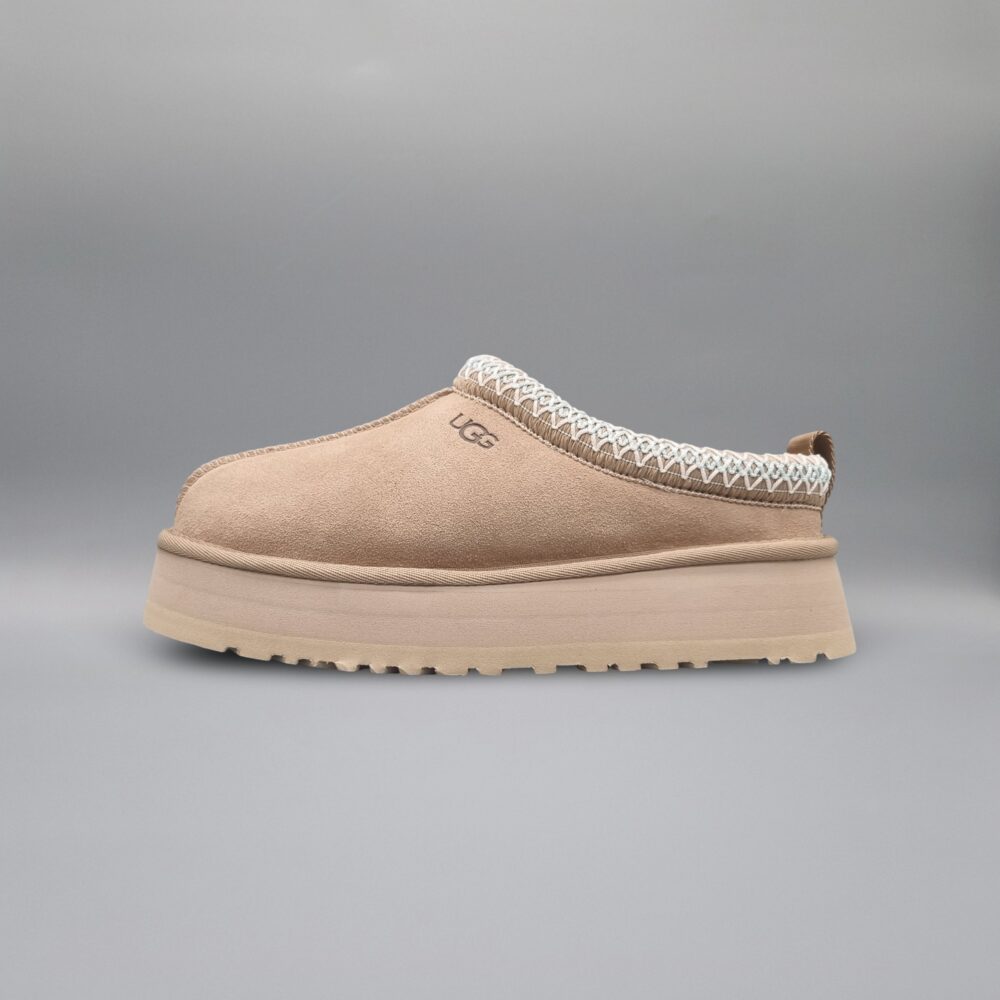 UGG Tazz Sand (Womens)