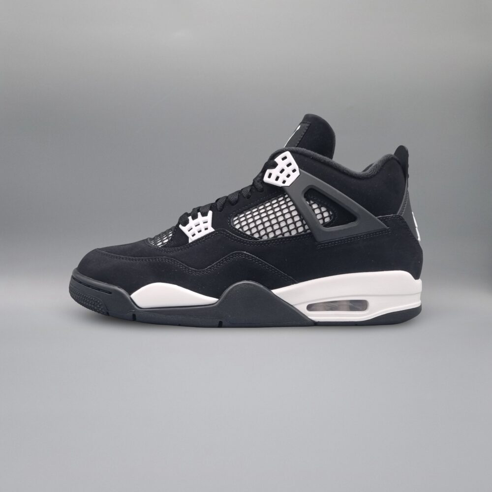 Nike Air Jordan 4 Retro White Thunder