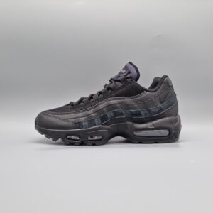Nike Air Max 95 Essential Triple Black